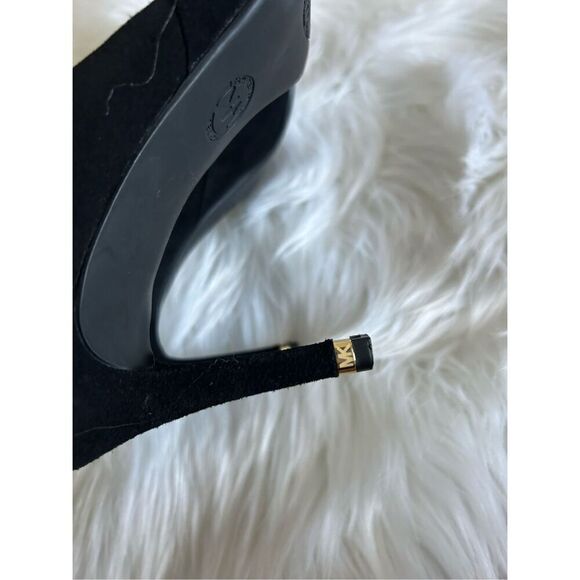 Michael kors black pumps size 7.5 with 3 inch heel - Picture 4 of 8
